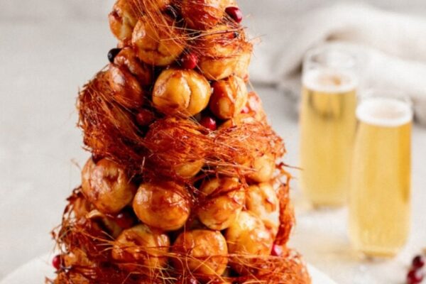 How to make Croquembouche